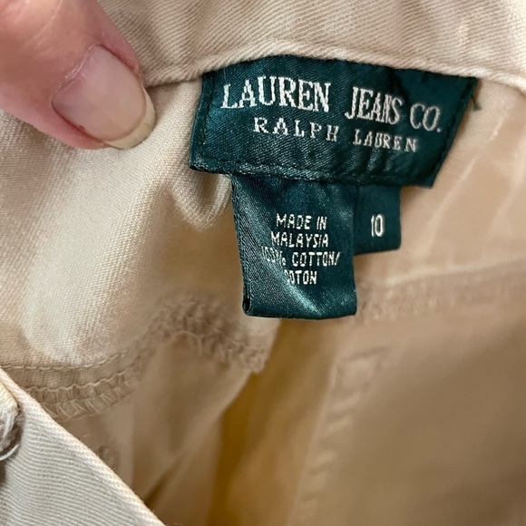 Lauren Cropped pants, Khaki, women Size 10. Excellent shape. Preowned, nice. - Picture 8 of 11